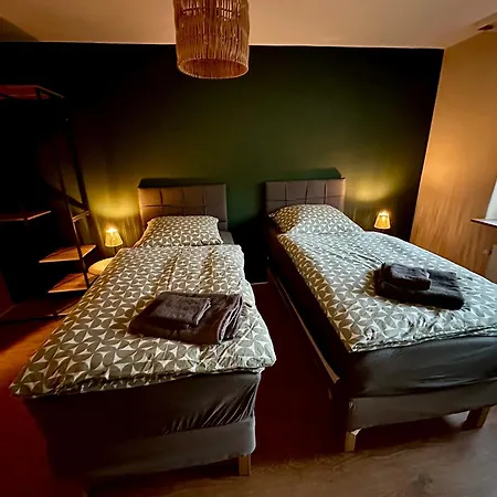 Moderne Stadtwohnung Mit Parkplatz, Uni & Zentrum Fusslaeufig * 카셀