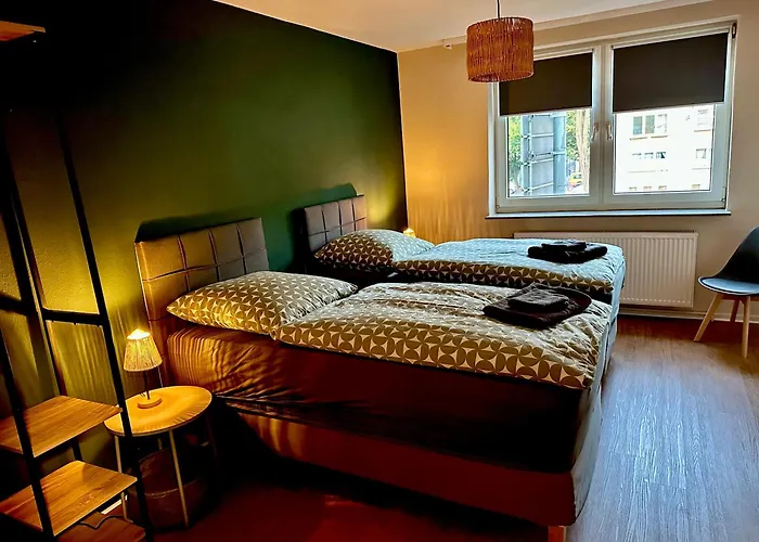 Apartment Moderne Stadtwohnung Mit Parkplatz, Uni&zentrum Fußläufig *